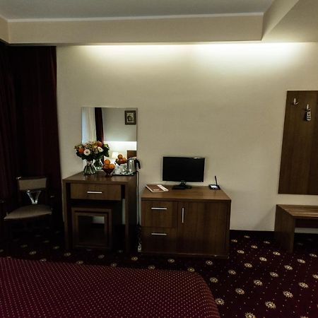 Hotel Ferdinand Constanţa Eksteriør billede