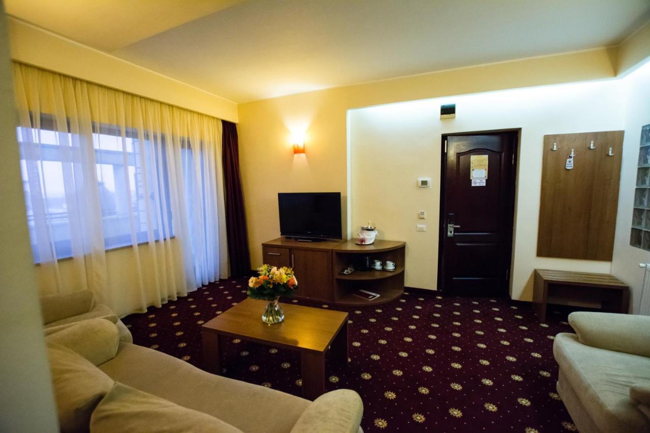 Hotel Ferdinand Constanţa Eksteriør billede