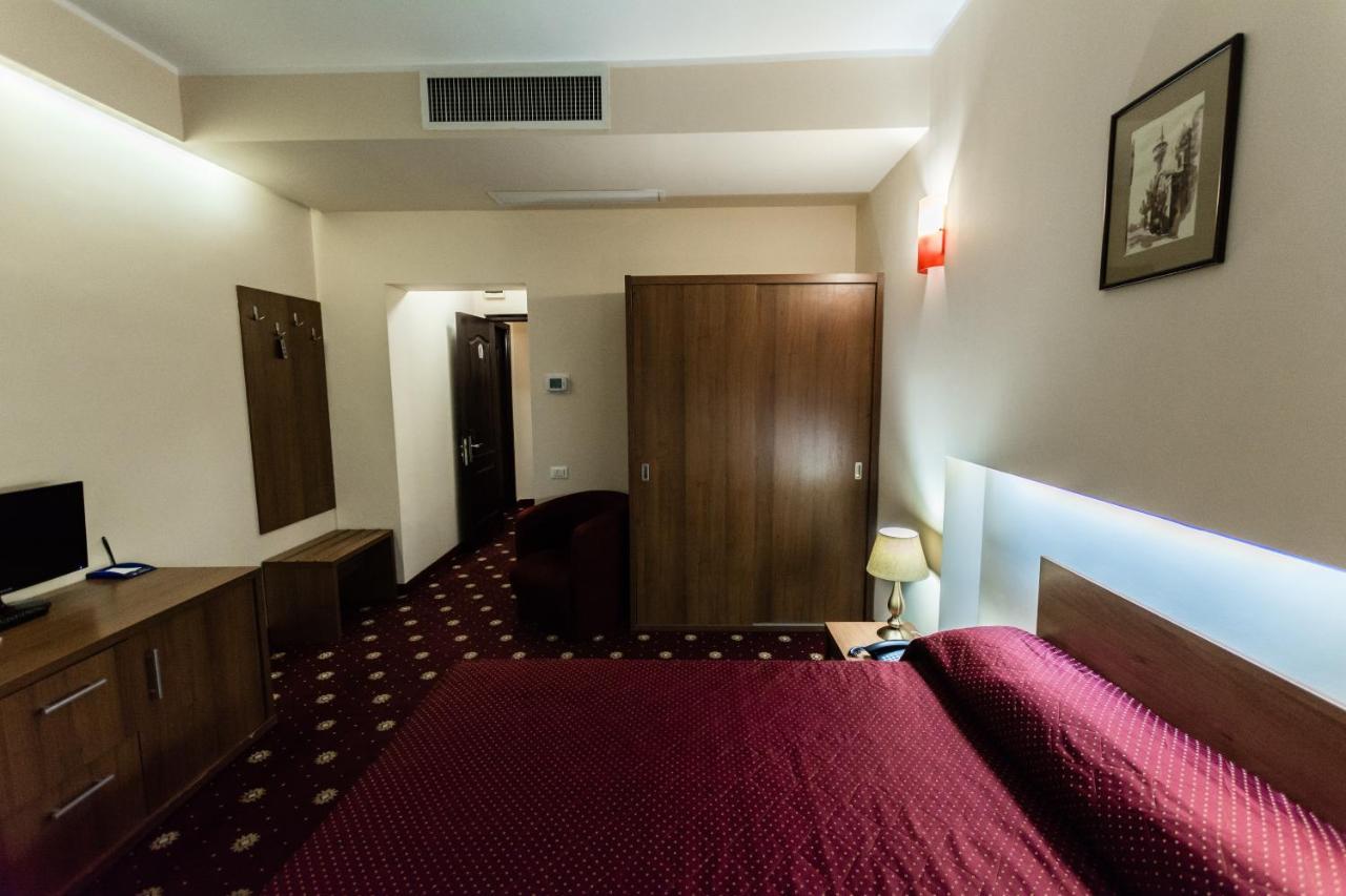 Hotel Ferdinand Constanţa Eksteriør billede